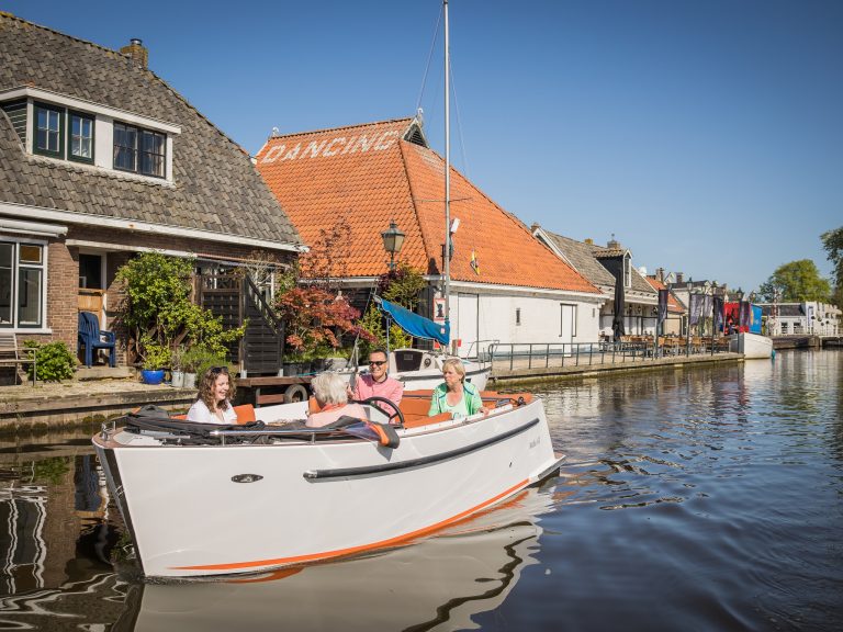 Maxima 630 sloop (8 persons) — sport in Heeg