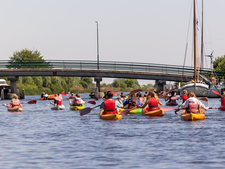Canoe rental 1 person — natuur in Heeg